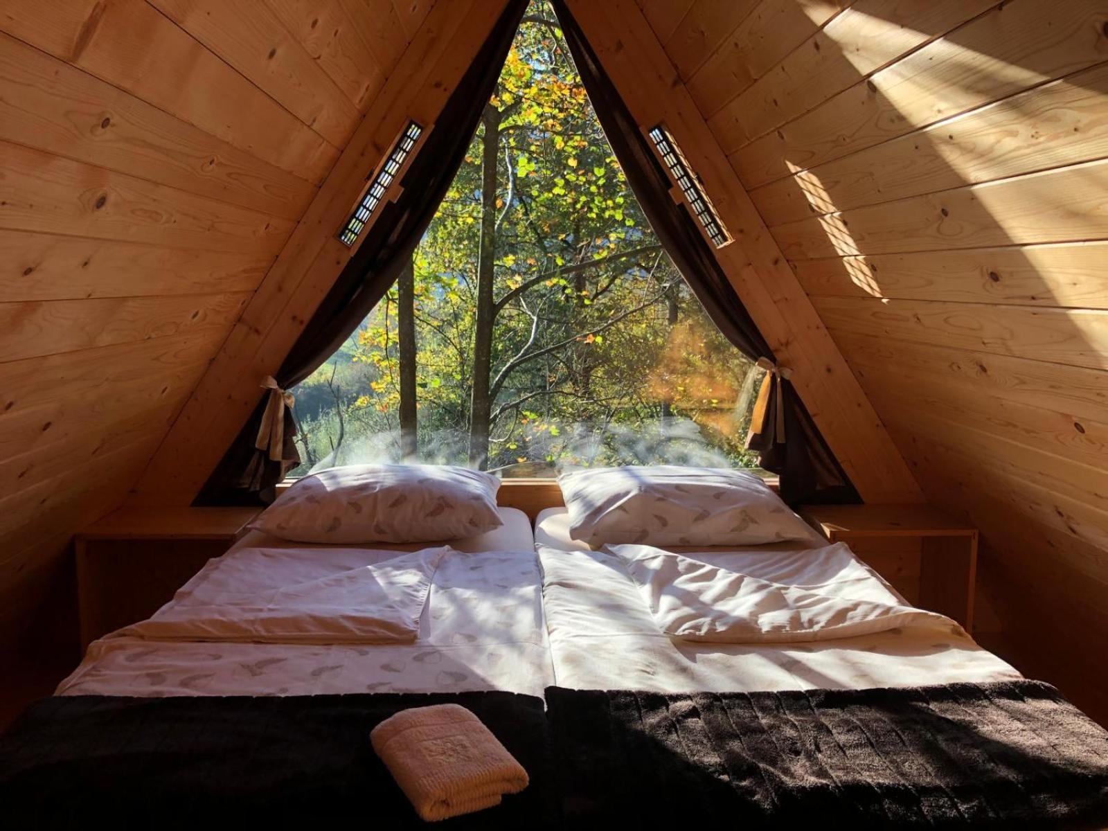 Glamping Savinja Hotel Ljubno ภายนอก รูปภาพ