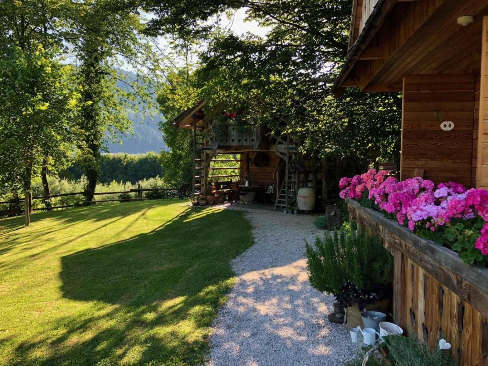 Glamping Savinja Hotel Ljubno ภายนอก รูปภาพ